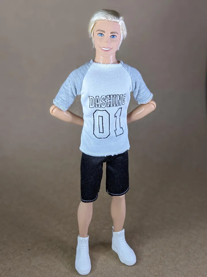 White & gray printed T-shirt for 12-inch fashion male dolls