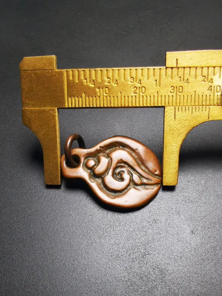 Gandhanra Handmade Shankha,Divine Conch Badge,Tibetan Buddhist Amulet Pendant