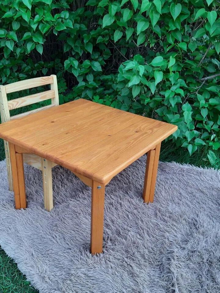 Child wood table from 2 years Adjustable table and chairs in height in 3 positions Kids furniture Montessori table and chairs