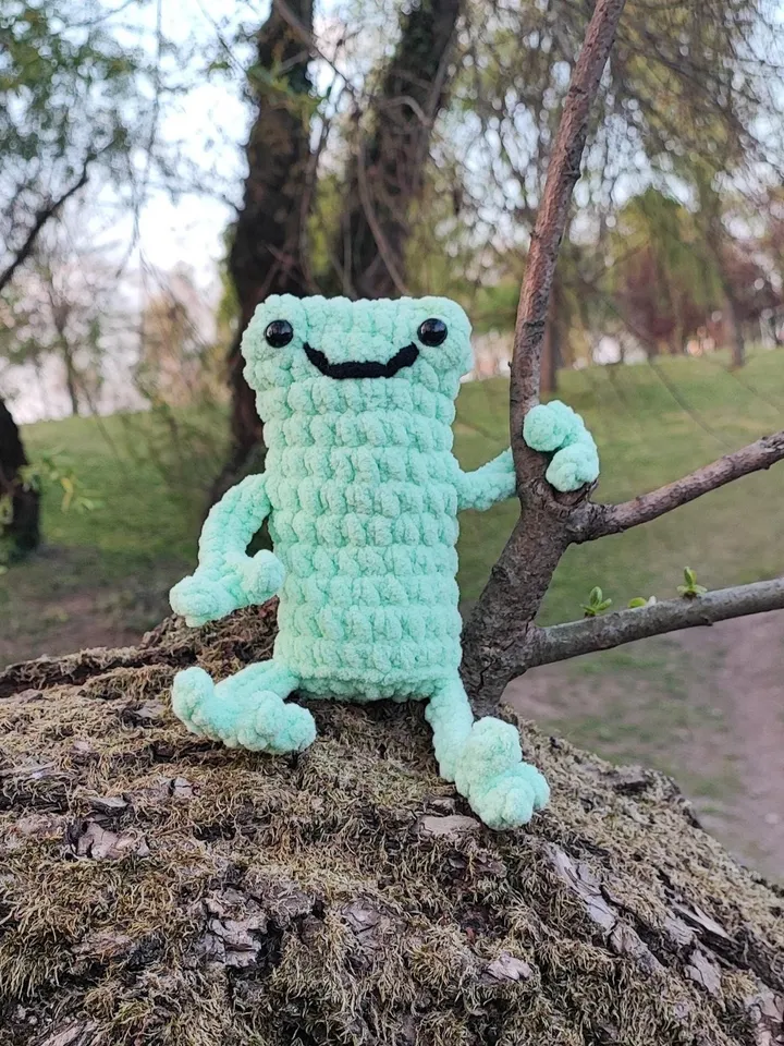 Leggy the Frog
