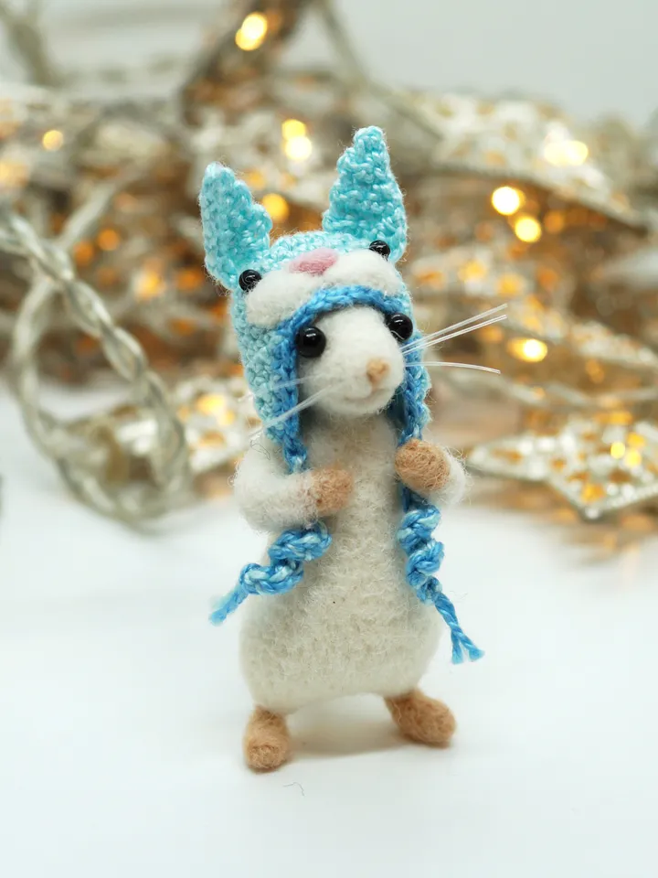 Ronny the mouse, miniature needle felted mouse in a rabbit hat