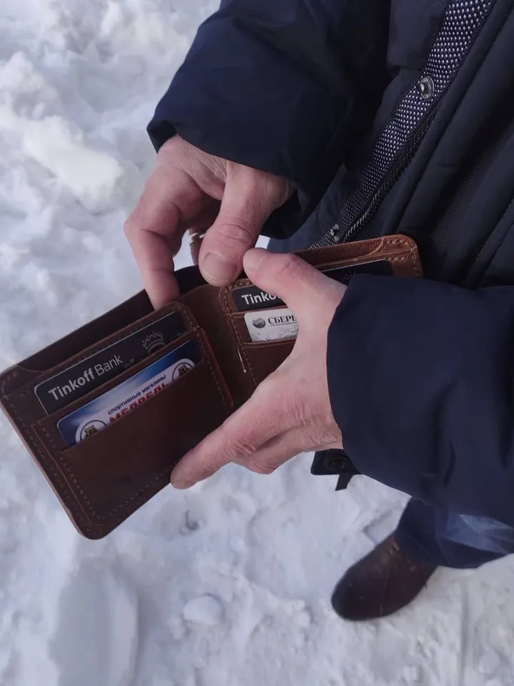 Leather wallet. Handmade Hand Leather Craft.