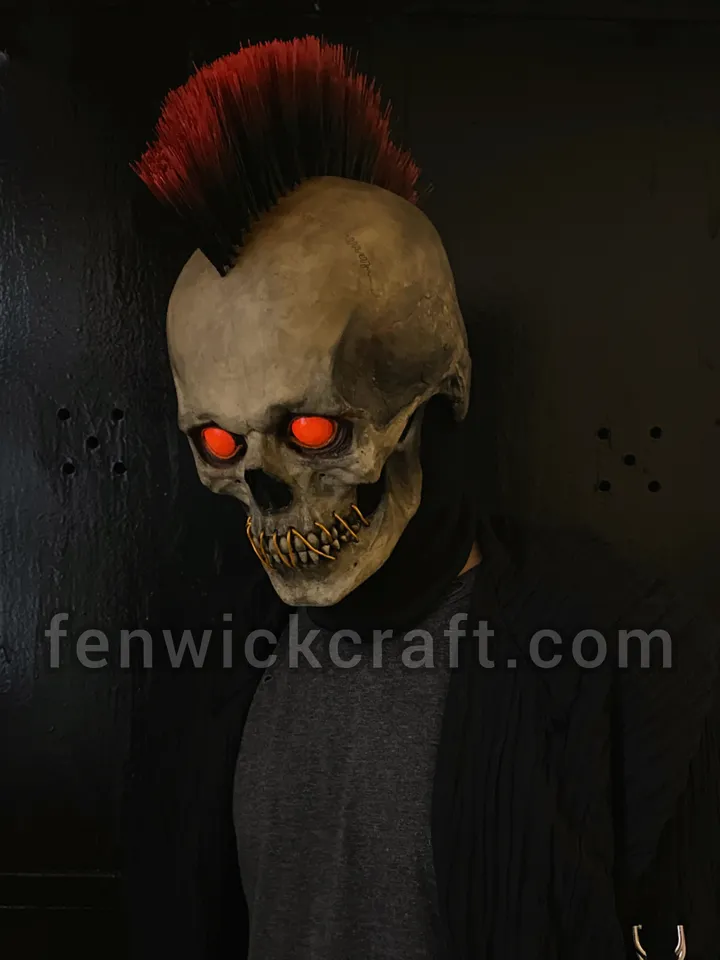 Rock punk Skull/Moving Jaw Helmet/Red Hair and Red Eyes