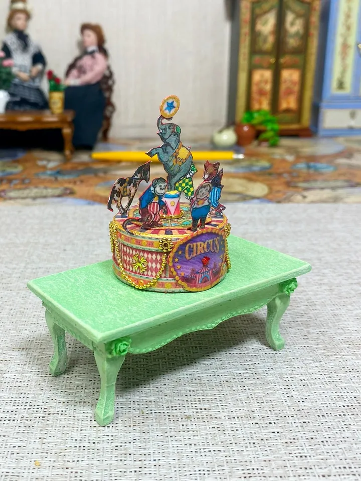 Puppet circus with lights. Dollhouse miniature.1:12