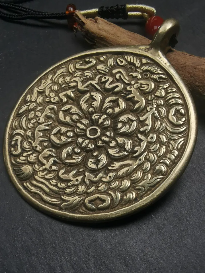 Gandhanra Tibetan Buddhist Mandala Flower Amulet Melong Mirror Pendant | Tibetan Calendar Badge | Handmade 55mm Feng Shui Protective Charm