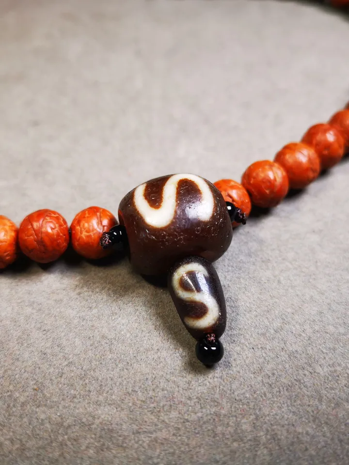 Gandhanra Old Wealth Buddha Dzi Guru Bead,T-drilled 3-Hole Mala Bead, Prayer Bead,Connector Bead for Buddhist Bead