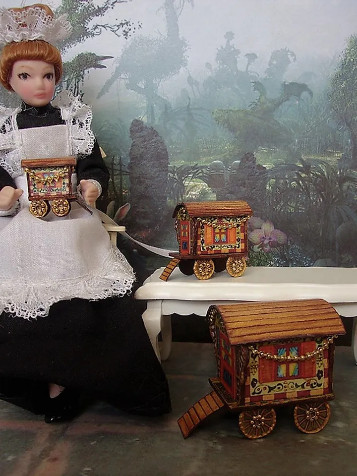 Gypsy wagon. Toy for a doll .1:12 scale.