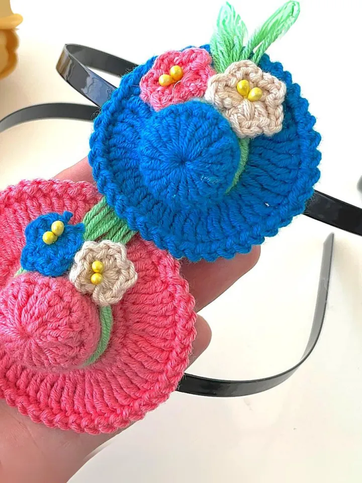 Crochet Mini Hat Pattern - Miniature Vacation Straw Hat - Tiny Crochet Ornaments