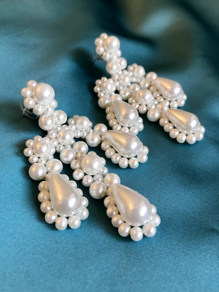 Pearl Drop Earrings