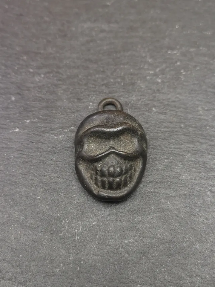 Gandhanra Handmade Skull Citipati Amulet,Smasana Adhipati Pendant,Bhairava Mask,Made of Thokcha,30 years old