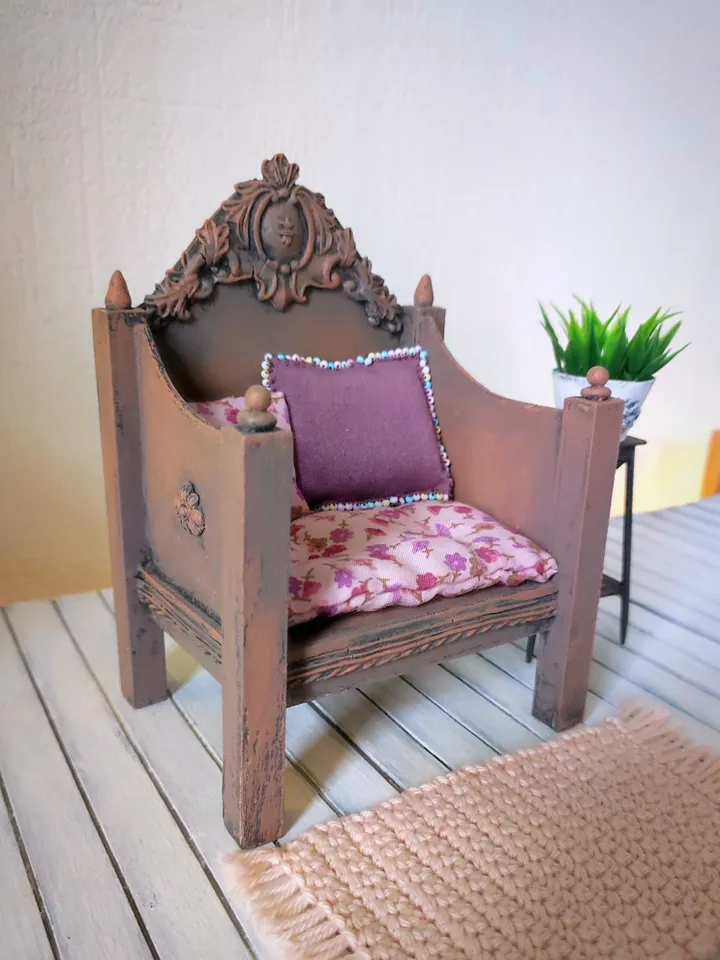 Dollhouse Furniture Set with Shabby Armchair for Dolls scale 1/6