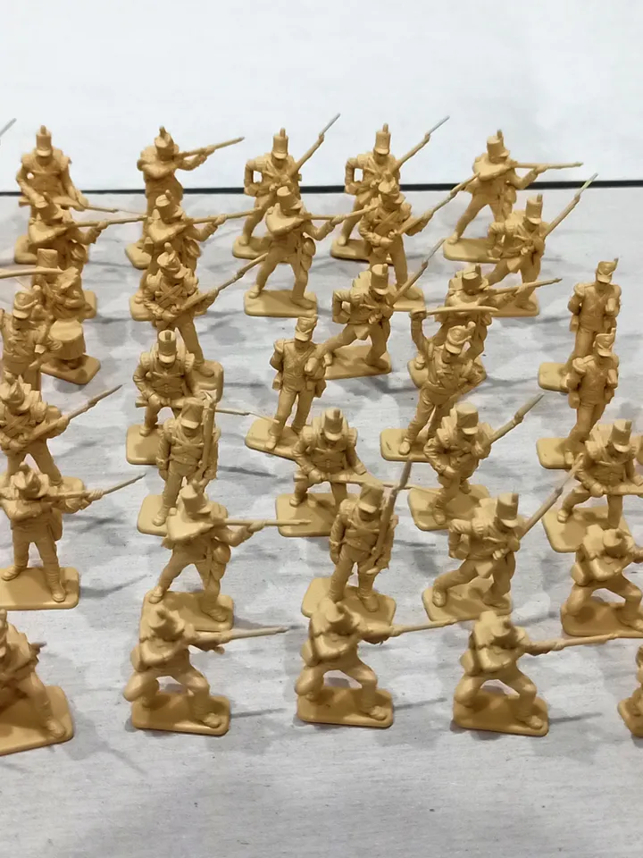 Italeri 1/72 Napoleonic War: British Infantry 1815 47 figures.