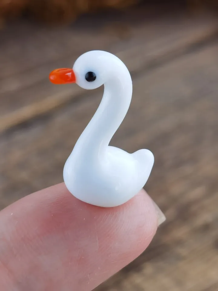 Glass figurines Swan bird figurine Glass swan figurine Tiny swan Miniature swan Tiny glass animals Glass birds Dollhouse Aquarium decoration