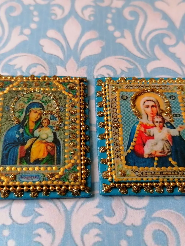 Miniature icon. Christmas icon.1:12 scale.Dollhouse miniature. Christmas. 1:12.Handmade.