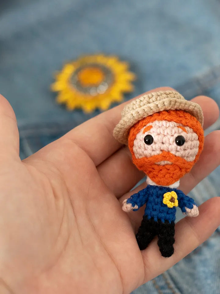 Artist Vincent van Gogh doll gift idea for creative people, crochet art toy, van Gogh figurine exclusive handmade gift