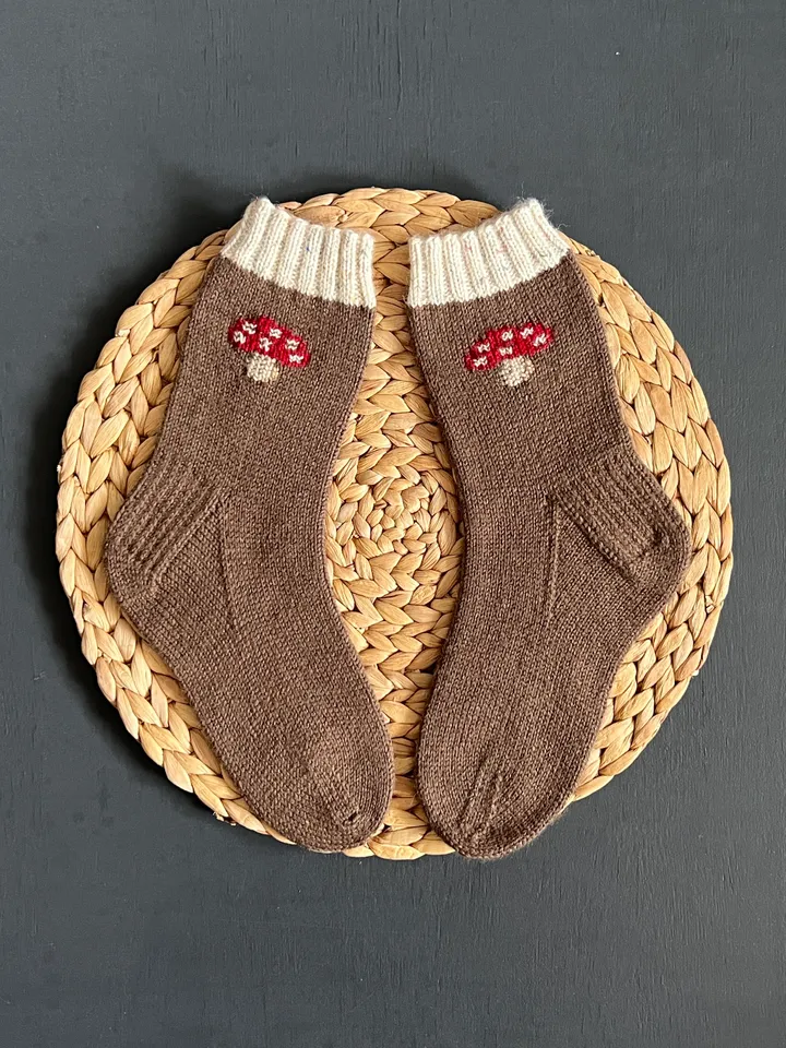Handmade womens socks | Warm knitted accessory