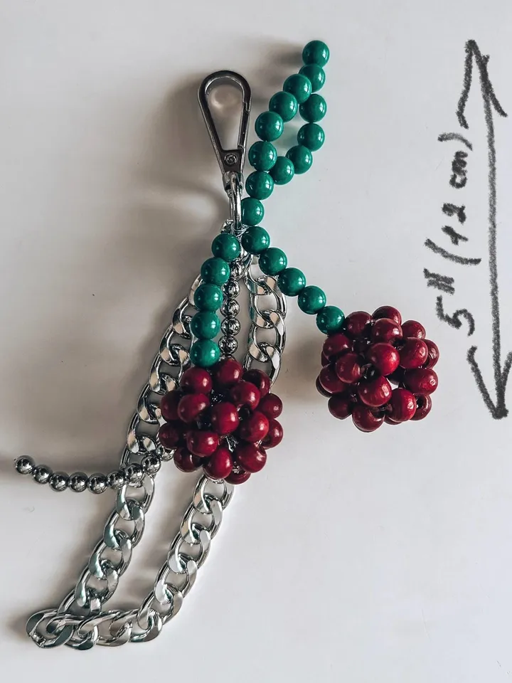 Beaded Cherry Keychain with Metal Chain – Stylish Bag or Key Accessory