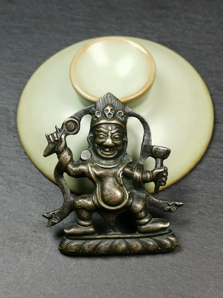 Gandhanra Vintage Tibetan Buddhist Statue,Panjaranata Mahakala Holding a Drum,2.2" × 1.8"
