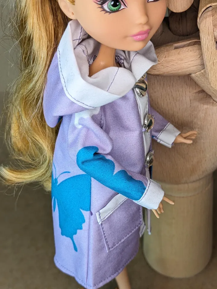 Handmade purple & white raincoat for 10.5-inch female dolls (MH, EAH)