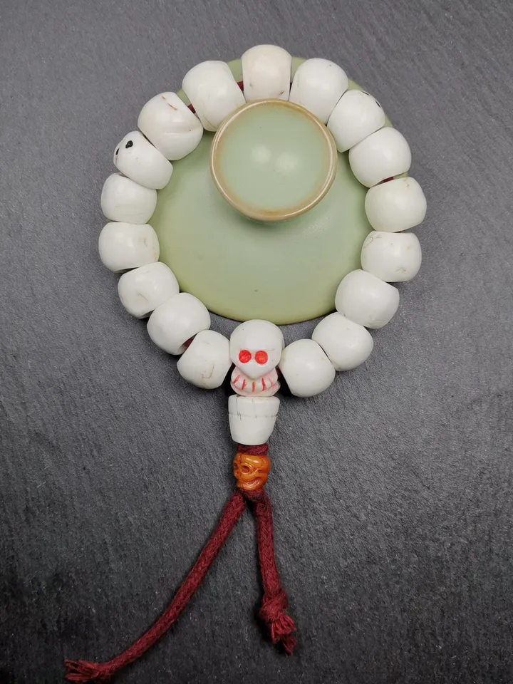 Gandhanra Vintage Tibetan Conch Shell Wrist Mala | 16mm Shankha Shell Prayer Beads Bracelet for Meditation and Spiritual Practice