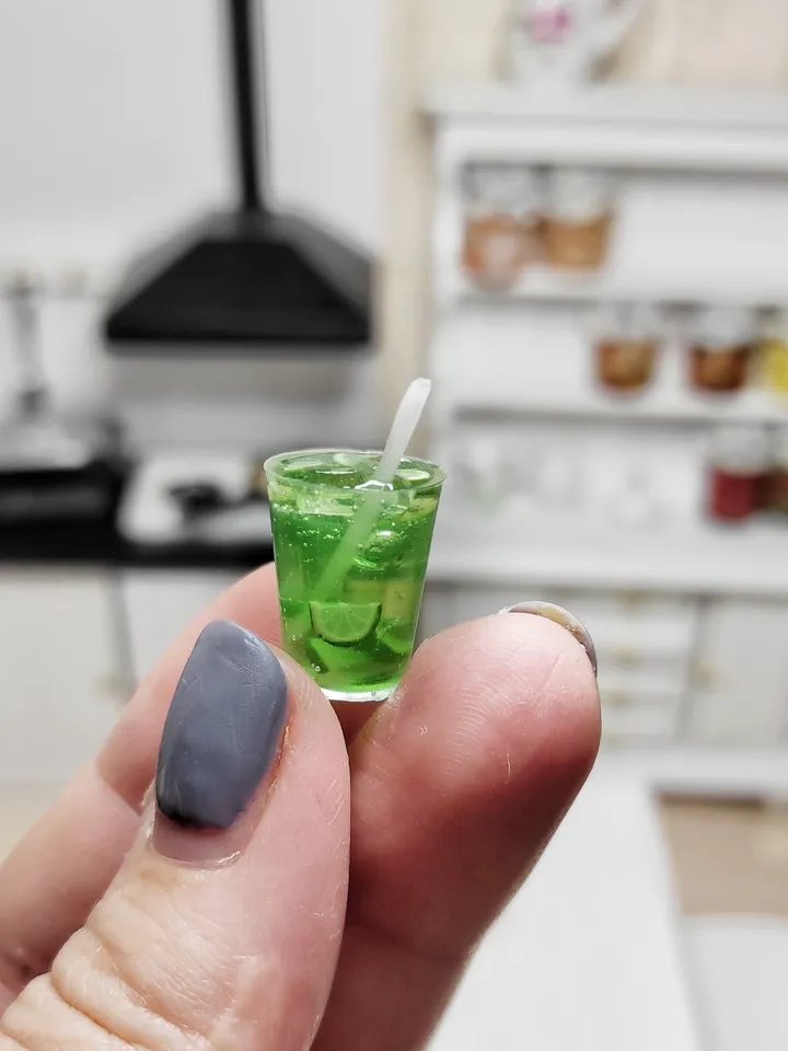 Realistic lemonade for dolls - Drink for dolls - juice for dollhouse - diorama miniature - mini food - food for dolls