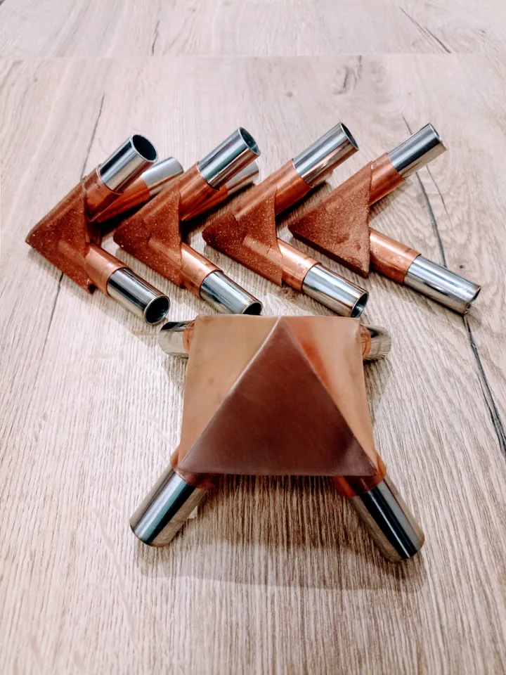 Set of copper connectors for the pyramid of healing and meditation For pipes with an outer diameter of 7/8 inch