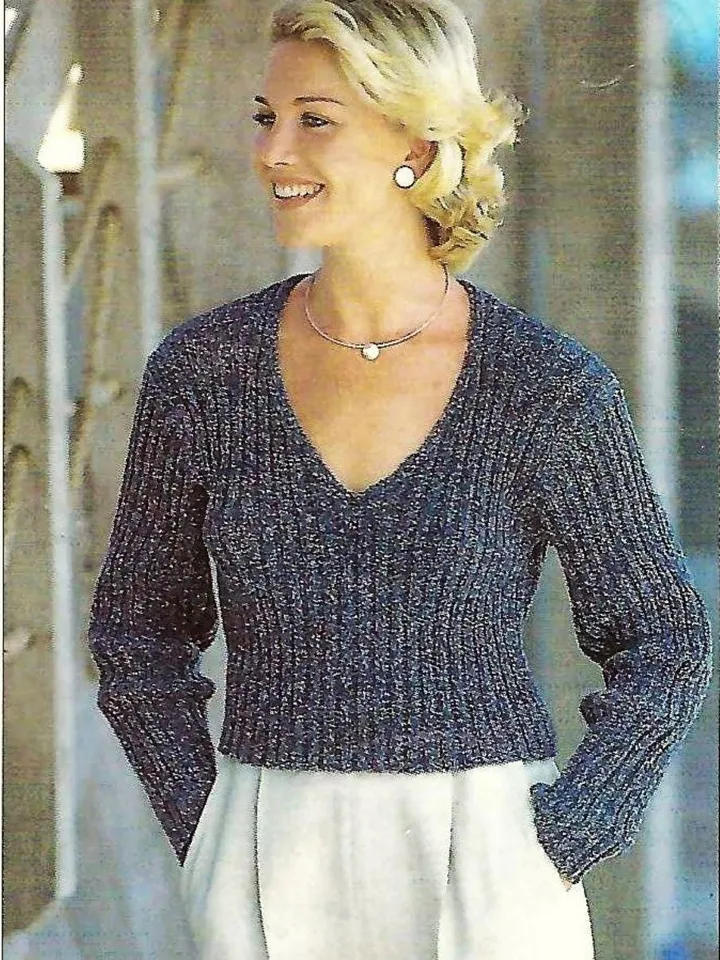 Sweater knitting pattern, top knitting pattern, jumper knitting pattern, cropped top knitting, crop sweater pdf instant download