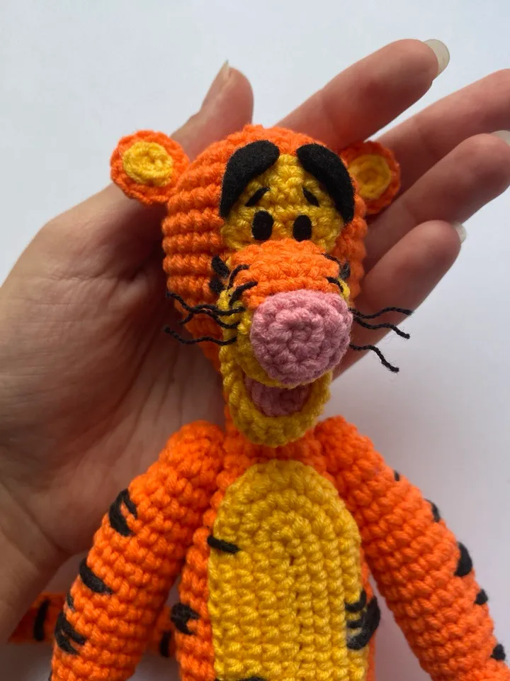 Tigger PDF amigurumi crochet pattern