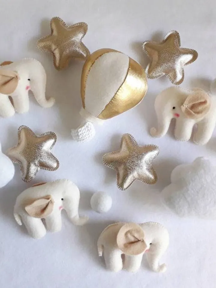 Baby mobile Elephants and hot air balloon Gender Neutral crib toys Baby shower gift
