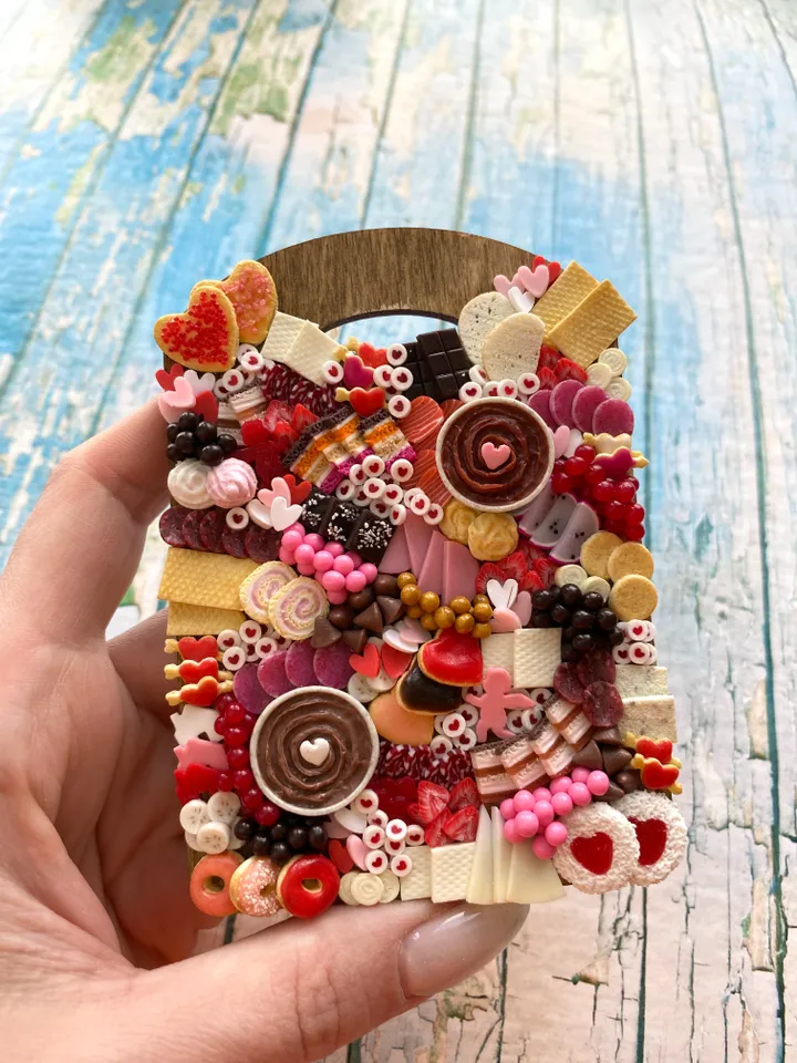 Magnet Miniature Valentine Day Charcuterie Board with Polymer clay Souvenir