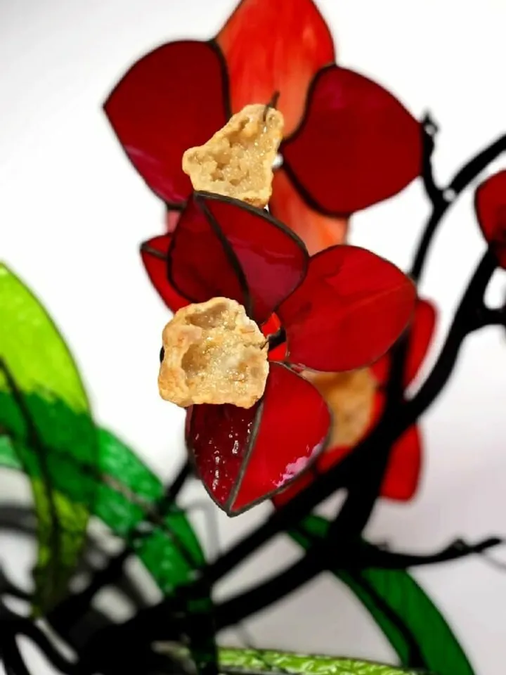 Luxurious Bouquet of Red Orchids with Agate Druzy, Tiffany Stained Glass, Stained Glass with Orchids, Stained Glass Bouquet of Flowers, Orchids in Tiffany Style, Stained Glass with Flowers