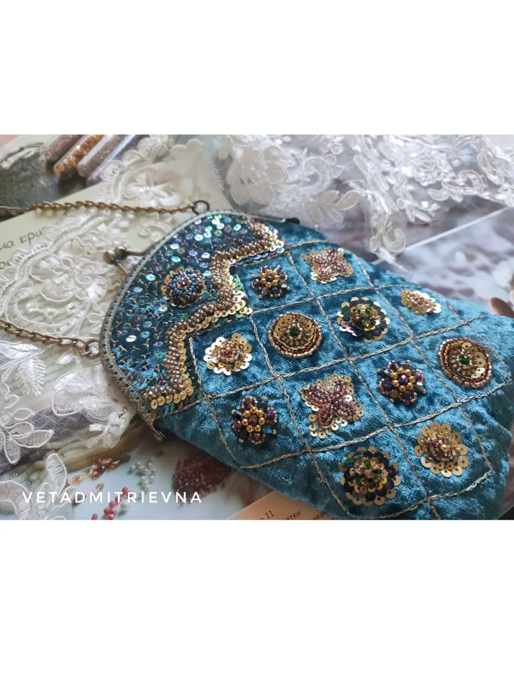Velvet Handbag Clasp with Chain Boho Style Accessory Oriental Eclectic Festive Beaded Luxury Embroidery Gift For Woman