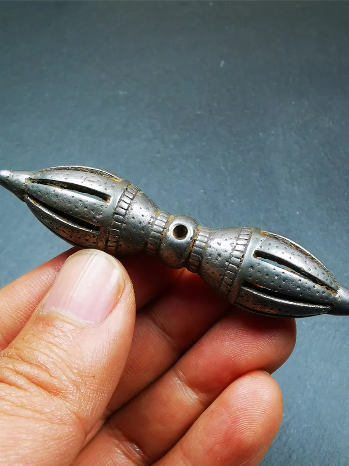 Gandhanra Vintage Nine-pronged Vajra Dorje,Tibetan Buddhism (Vajrayana) Ritual Implement,Made of Cold Iron,30 Years Old