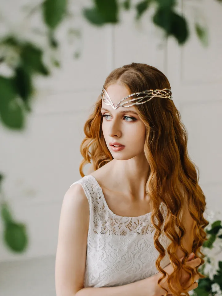 Wedding diadem Bridal Elven Tiara Elf Leaf Crown bridal hair vine Wedding Headpiece headband Silver Bridal Tiara Nimriel