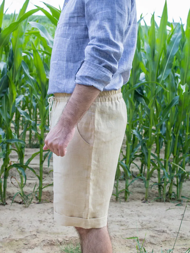 Beige linen shorts for men with pockets and with elastic waist / Mens summer linen shorts / Linen organic clothing
