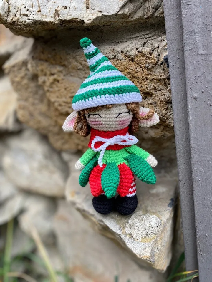 PDF Christmas Elf Doll, Christmas amigurumi pattern, Christmas ornament Elf, Christmas decoration Christmas crochet Amigurumi Christmas Doll