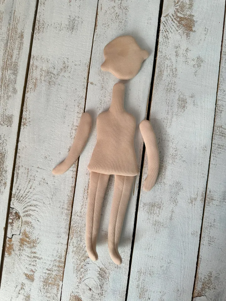 12”/31 cm Doll (with a sew-on head) step-by-step SEWING PATTERN (clothes are not included)