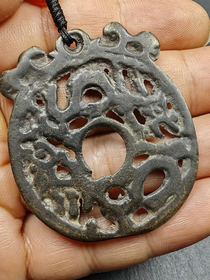 Vintage Dragon Prayer Wheel,Dharma Chakra Pendant,Gandhanra Tibetan Buddhist Amulet,Protective Charm,Made of Thokcha,43mm