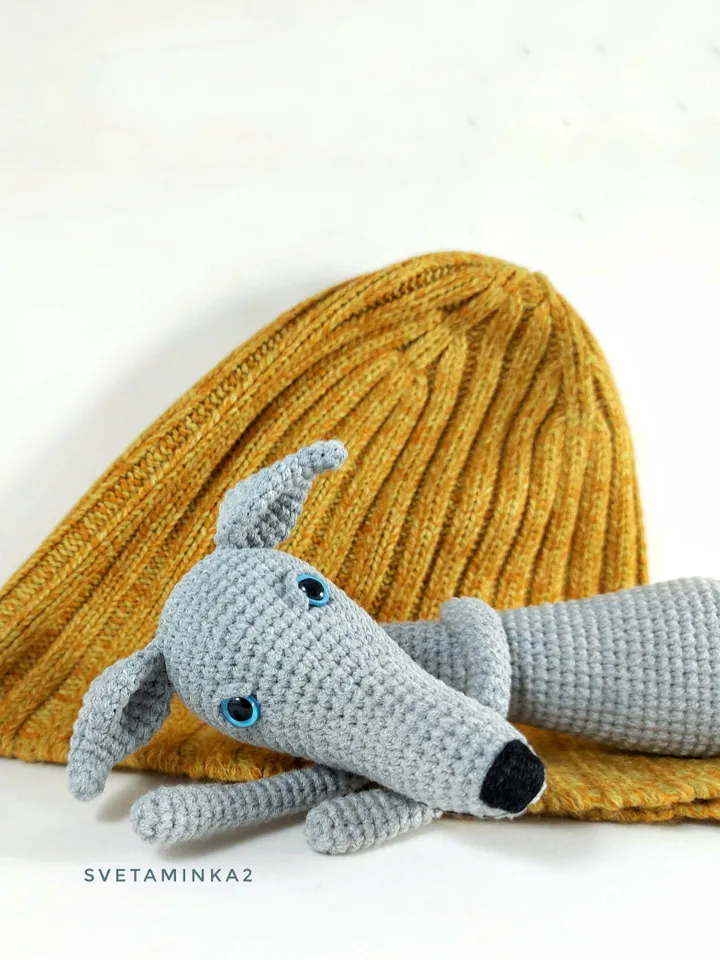 Greyhound Crochet Pattern. Greyhound Amigurumi Pattern. Whippet Crochet Dog. Digital Download. PDF.