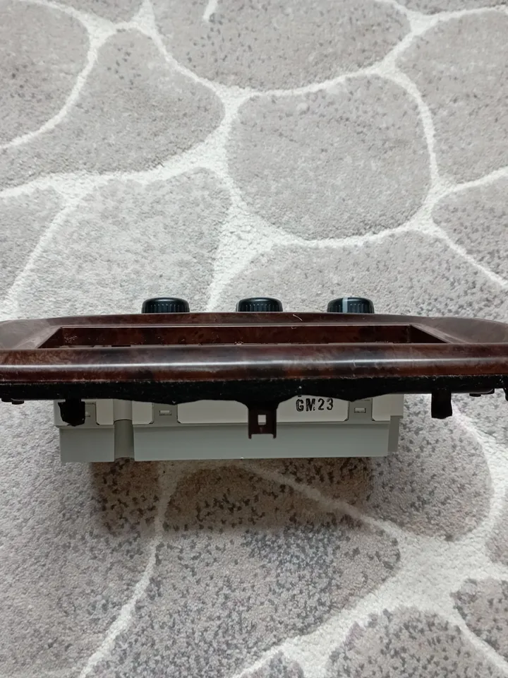 RARE 1997-2001 HONDA CRV wood grain climate control bezel, rd1,rd2,rd3, Fullmark.