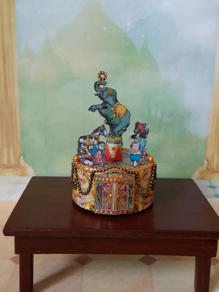 Doll circus. Animals in circus.Illuminated circus.1:12 scale.