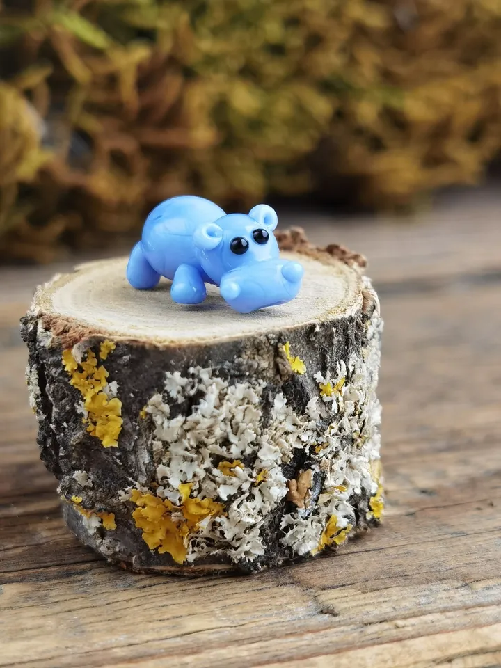 Hippo figurine Hippo art Hippo gifts Hippo ornament Hippo statue Hippopotamus Hippo for Christmas Miniature animals Tiny glass animals