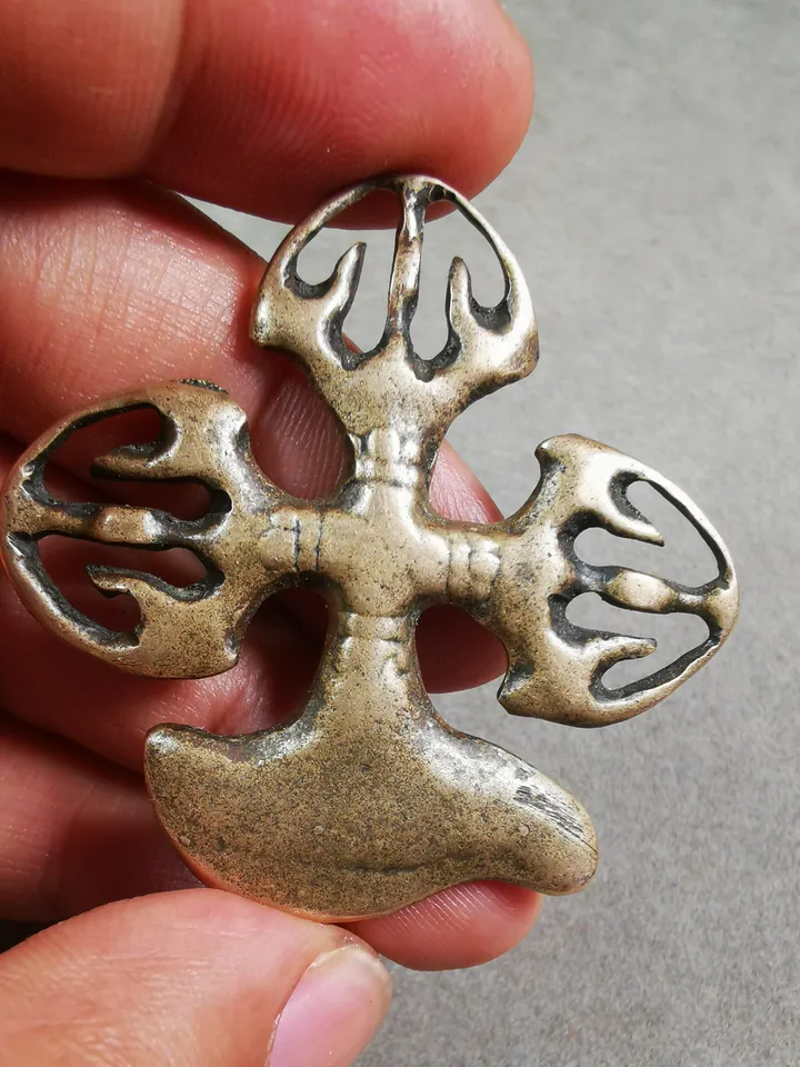 Gandhanra Antique Tibetan Amulet,Cross Vajra Kartika(knife of the dakinis) Pendant,Trantic Buddhism Dharma Ritual, Made of Lima Brass