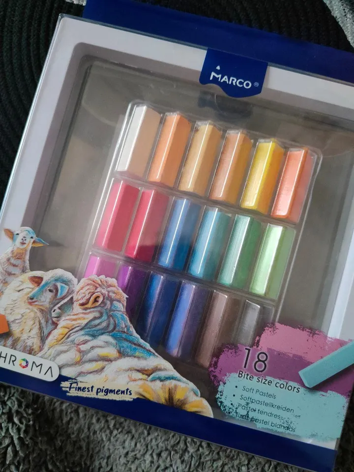 Soft Dry Pastels 18 Sets, Drawing Crayons, Art Pastels,colored chalkcolored,Professional pastel,drawing objects, drawing materials,crayons