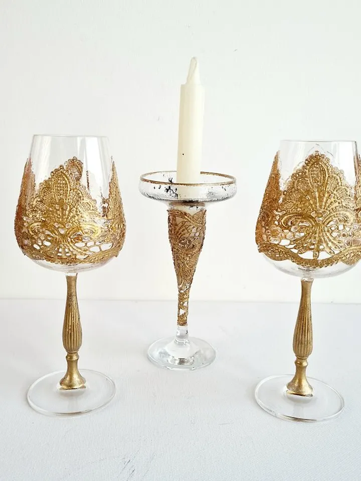 Wedding Glass Set Handcrafted, Elegant Golden Patterns, Art Glasses for Weddings