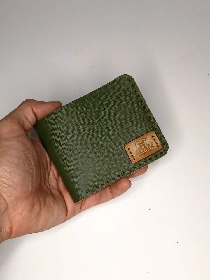 Handcrafted Bifold Wallet for Men, Made from Cowhide Leather, Leather Wallet Men Groomsman Wallet Slim ID Credit Card Wallet.