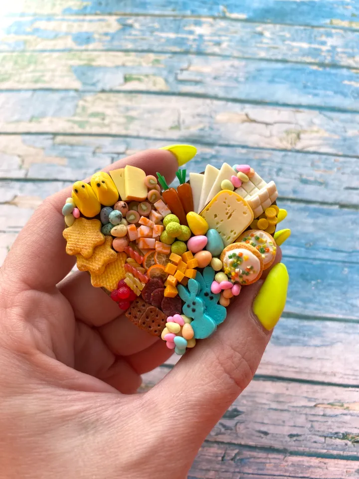 Magnet Miniature Easter Charcuterie Board with Polymer Clay Souvenir