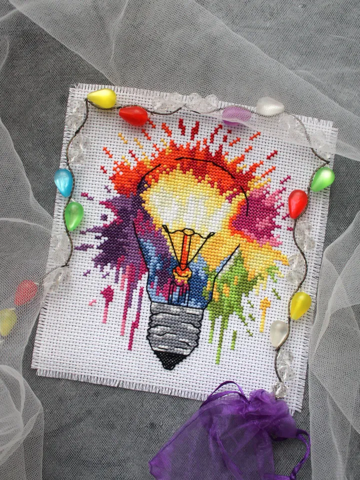 Cross stitch pattern Light bulb, cross stitch chart in watercolor style PDF