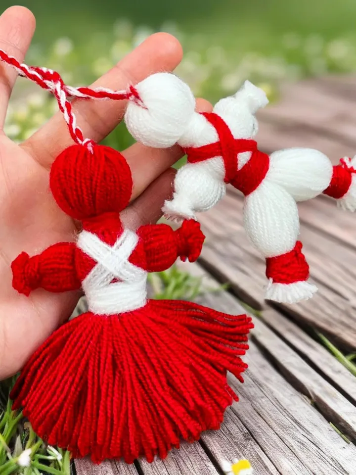 Martenitsa Yarn Doll Ornament Pattern, Baba Marta Crochet PDF tutorial, Traditional Bulgarian Spring Decor, Pizho and Penda Dolls