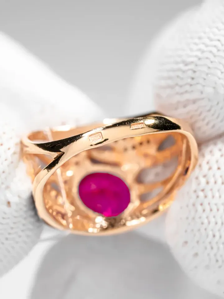 Ring Silver gold plated 925 assay value with corundum and ruby